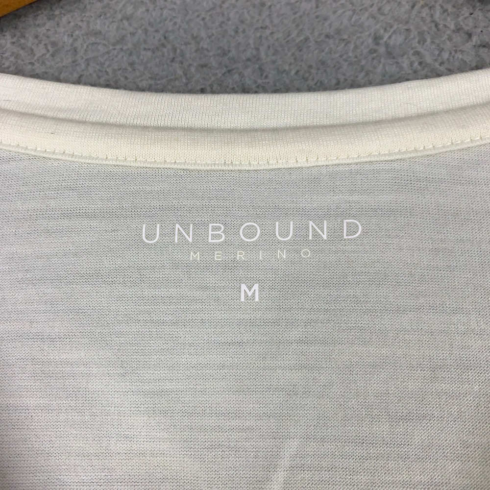 Unbound Merino Long Sleeve V-Neck T-Shirt Womens Medium M Ivory Cream Wool Layer - Picture 2 of 9